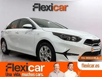 Usado Kia Ceed 136 CV (100 kW) 2024 Blanco Utilitario