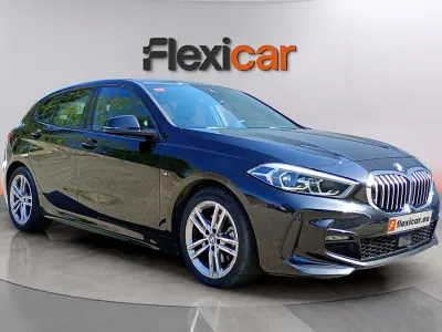 Usado BMW 118 150 CV (110 kW) 2021 Negro Utilitario