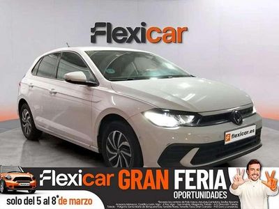Usado VW Polo Life 95 CV (69 kW) 2023 Azul Utilitario
