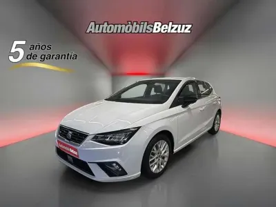 Usado Seat Ibiza Style 116 CV (85 kW) 2025 Blanco Utilitario