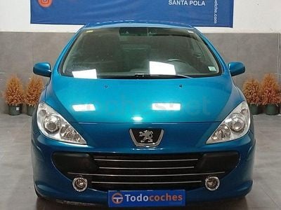 Usado Peugeot 307 CC 110 CV (80 kW) 2008 Azul Descapotable