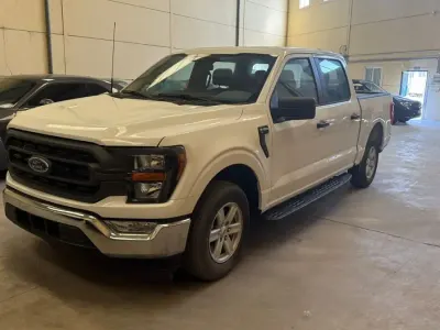 Usado Ford F-150 XL 400 CV (294 kW) 2022 Blanco Pickup/Camioneta