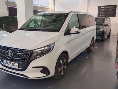 Mercedes V220
