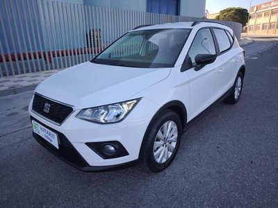 Usado Seat Arona Style 110 CV (80 kW) 2021 Blanco SUV
