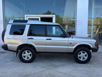 Beige Usado 1999 Land Rover Discovery 2 SUV | 9999 €