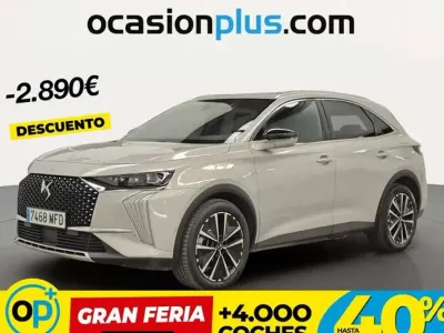 Usado DS Automobiles DS7 Crossback Rivoli 226 CV (166 kW) 2023 Gris plata SUV