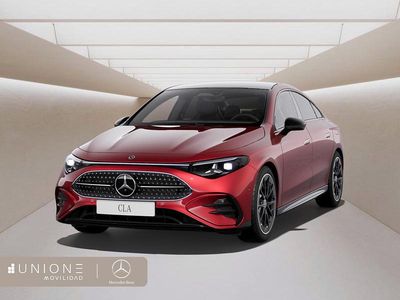 Nuevo Mercedes CLA180 73 CV (53 kW) 2026 Rojo Berlina