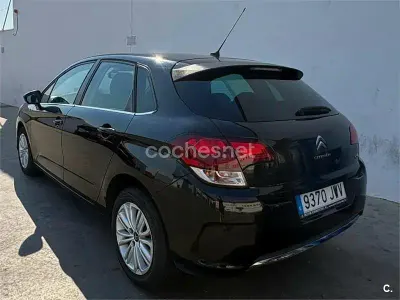 Usado Citroën C4 Live 99 CV (72 kW) 2017 Negro Berlina