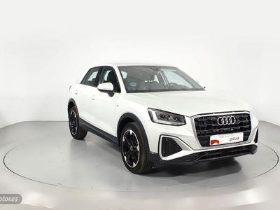 Plateado Usado 2025 Audi Q2 S-Line SUV | 29.900 € (Un poco caro)