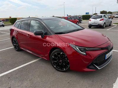 Usado Toyota Corolla Sport 196 CV (144 kW) 2022 Rojo Familiar