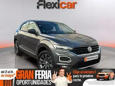Usado VW T-Roc Advance 150 CV (110 kW) 2019 Gris SUV