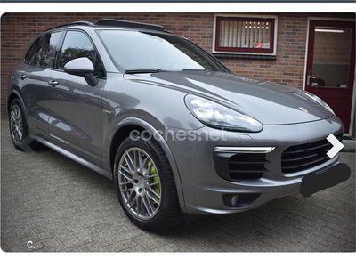Usado Porsche Cayenne S E-Hybrid 416 CV (305 kW) 2015 Gris / plata SUV