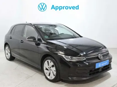 Usado VW Golf VIII 116 CV (85 kW) 2025 Negro Utilitario