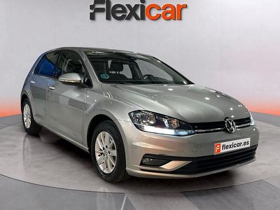 Usado VW Golf Business 110 CV (80 kW) 2018 Negro Berlina