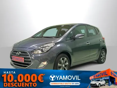 Usado Hyundai ix20 126 CV (92 kW) 2017 Gris Utilitario