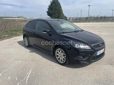 Usado Ford Focus Business Edition 90 CV (66 kW) 2008 Negro Berlina