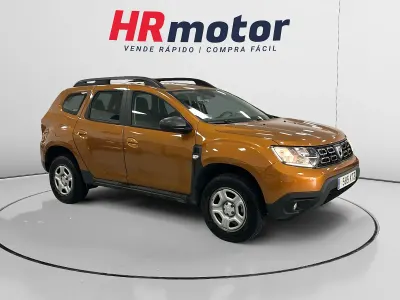 Usado Dacia Duster Comfort 116 CV (85 kW) 2019 Naranja SUV