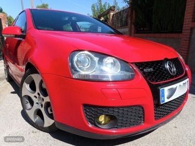 Rojo Usado 2005 VW Golf IV GTI Coupe | 7300 €