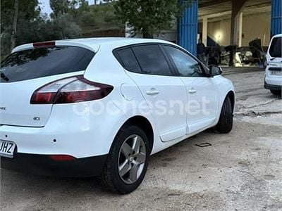 Occasion Renault Mégane Bose Edition 110 PK (80 kW) 2015 Wit Sedan