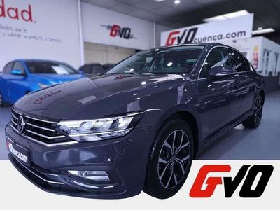 Gris Usado 2020 VW Passat Executive Berlina | 22.900 € (Un poco caro)