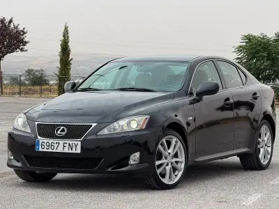 Usado Lexus IS220d