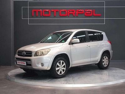 Gris / plata Usado 2007 Toyota RAV4 Premium SUV | 11.500 € (Precio justo)