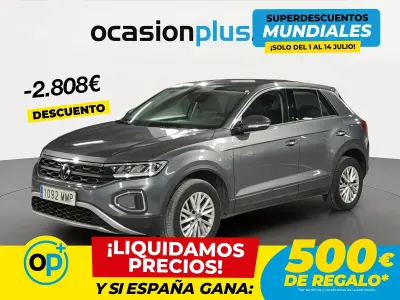 Usado VW T-Roc 110 CV (80 kW) 2024 Gris SUV