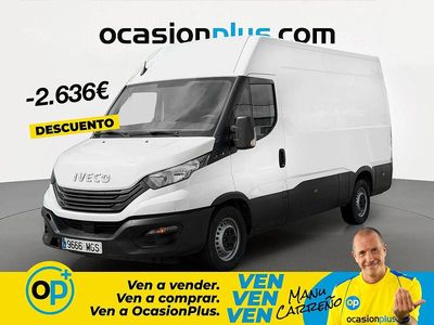Begagnad Iveco Daily 156 HK (114 kW) 2023 Vit Sedan