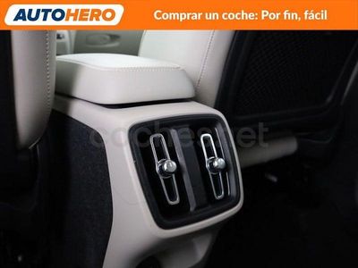 Gris Usado 2023 Volvo XC40 Plus SUV | 34.799 € (Precio justo)