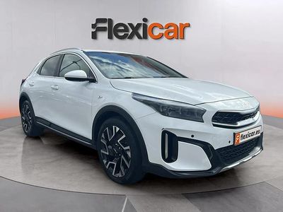 Usado Kia XCeed 120 CV (88 kW) 2023 Blanco SUV