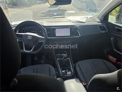 Usado Seat Ateca Xperience 150 CV (110 kW) 2022 Gris / plata SUV