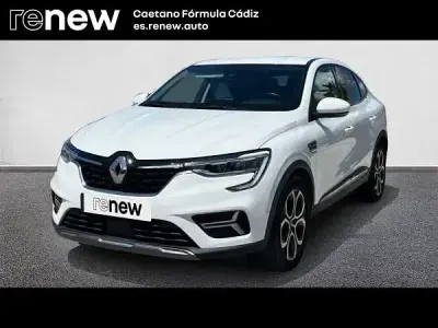 Usado Renault Arkana Techno 145 CV (106 kW) 2023 Blanco SUV