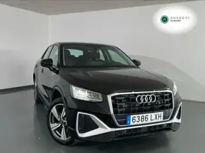 Usado Audi Q2 116 CV (85 kW) 2022 Negro SUV