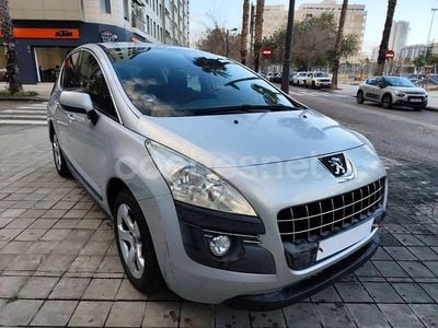 Gris / plata Usado 2011 Peugeot 3008 Active Berlina | 3999 € (Super precio)