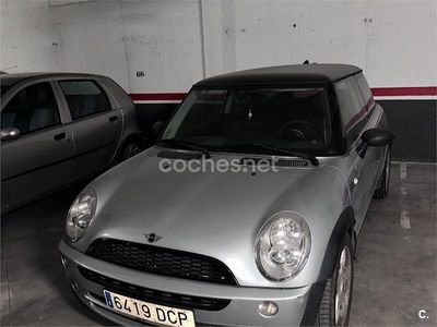Usado Mini Cooper 115 CV (84 kW) 2004 Gris / plata Utilitario