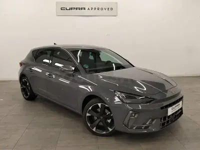 Usado Cupra Leon 150 CV (110 kW) 2025 Gris / plata Berlina