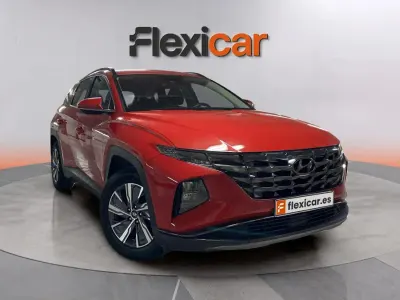 Usado Hyundai Tucson 116 CV (85 kW) 2023 Rojo SUV