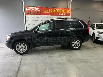 Używany Volvo XC90 Momentum 163 KM (119 kW) 2004 Czarny SUV