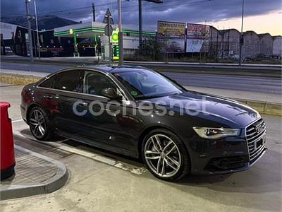 Usado Audi A6 320 CV (235 kW) 2016 Negro Berlina