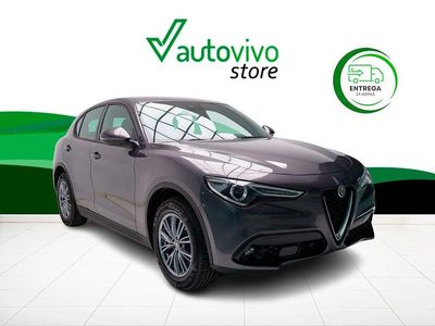 Usado Alfa Romeo Stelvio Super 190 CV (139 kW) 2023 Gris / plata SUV