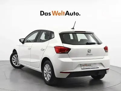 Usado Seat Ibiza Reference 80 CV (58 kW) 2023 Blanco Utilitario