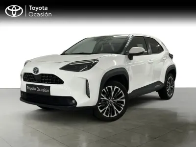 Usado Toyota Yaris Style 116 CV (85 kW) 2022 Blanco Utilitario