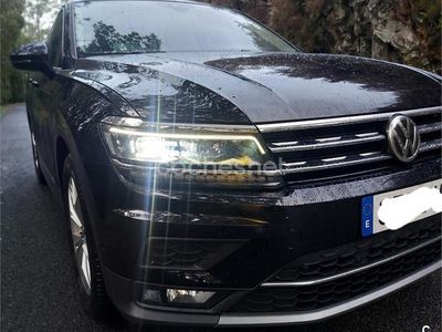 Käytetty VW Tiguan Sportline 150 HP (110 kW) 2018 Musta Katumaasturi