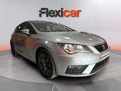 Usado Seat Leon ST Style 131 CV (96 kW) 2020 Gris Familiar