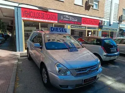 Usado Kia Carnival