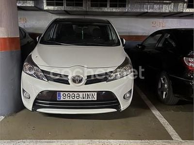 Käytetty Toyota Verso