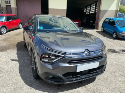 Usado Citroën C4 Feel 110 CV (80 kW) 2022 Gris