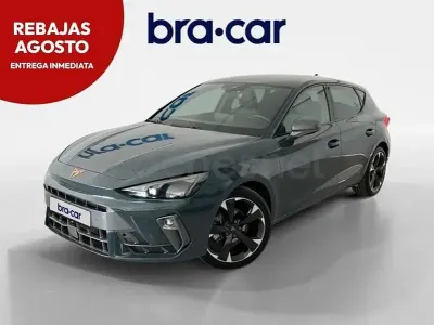 Usado Cupra Leon 150 CV (110 kW) 2025 Azul Berlina