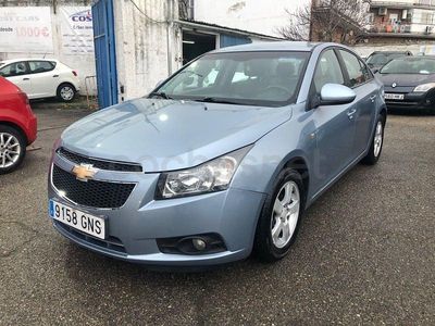 Usado Chevrolet Cruze LS 113 CV (83 kW) 2009 Azul Berlina