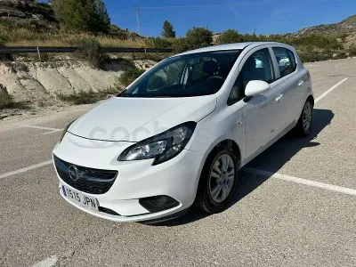 Usado Opel Corsa Expression 75 CV (55 kW) 2015 Blanco Utilitario